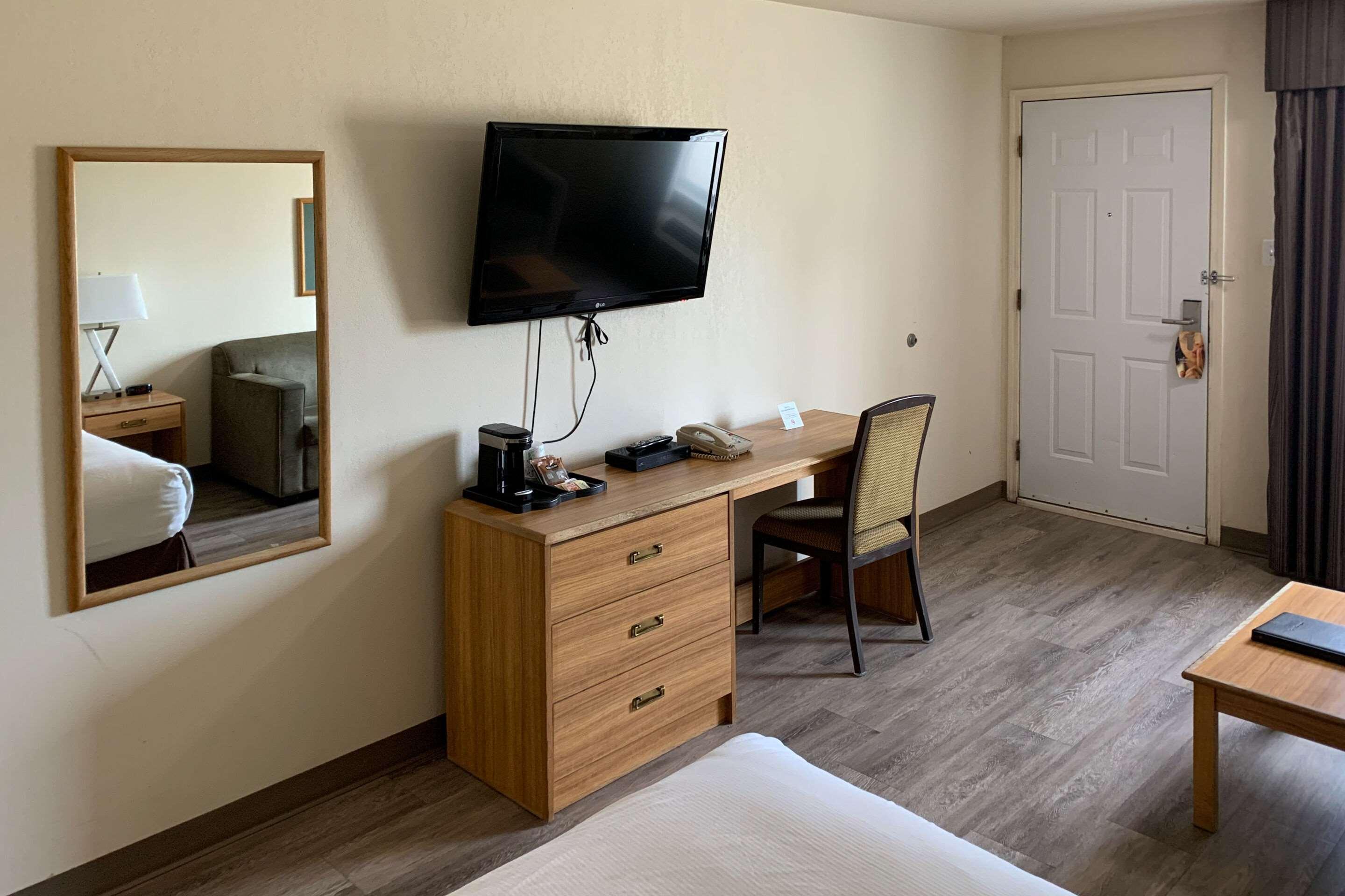 Equality Inn Рокфорд Экстерьер фото